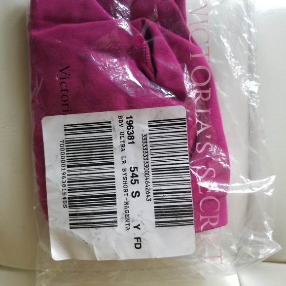 NWT Sealed/Original Packaging, Victoria Secret "Body by Victoria", "Boy Shorts " - Picture 3 of 4